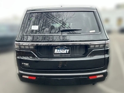 Jeep Grand Wagoneer 4x4 2026