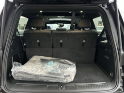 Jeep Grand Wagoneer 4x4 2026