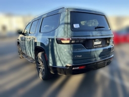 Jeep Grand Wagoneer 4x4 2026