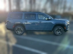 Jeep Grand Wagoneer 4x4 2026