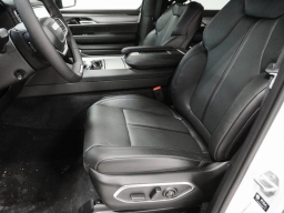 Jeep Grand Wagoneer 4x4 2026