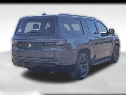 Jeep Grand Wagoneer Limited Altitude 4x4 2026