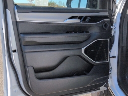 Jeep Grand Wagoneer Limited Altitude 4x4 2026