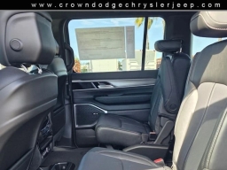 Jeep Grand Wagoneer Limited Altitude 4x4 2026