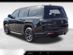 Jeep Grand Wagoneer Limited Altitude 4x4 2026