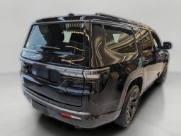 Jeep Grand Wagoneer Limited Altitude 4x4 2026