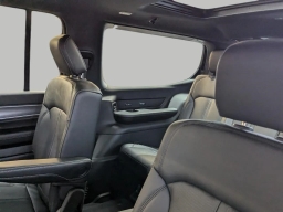 Jeep Grand Wagoneer Limited Altitude 4x4 2026