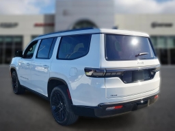 Jeep Grand Wagoneer Limited Reserve 4x4 2026