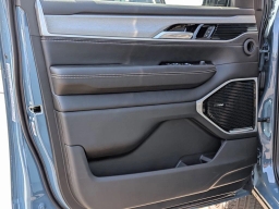 Jeep Grand Wagoneer Limited Reserve 4x4 2026