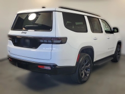 Jeep Grand Wagoneer Limited Altitude 4x4 2026