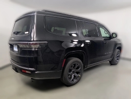 Jeep Grand Wagoneer Limited Altitude 4x4 2026