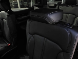 Jeep Grand Wagoneer Summit Obsidian 4x4 2026