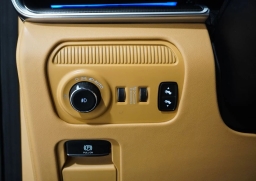 Jeep Grand Wagoneer Series III Obsidian 4x4 2025