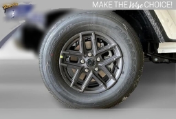 Jeep Gladiator Sport S 4x4 2025