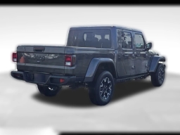 Jeep Gladiator Sahara 4x4 2026