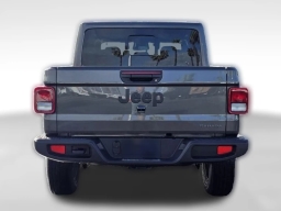 Jeep Gladiator Sahara 4x4 2026