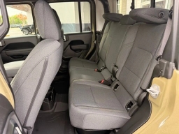 Jeep Gladiator Sport S 4x4 2026