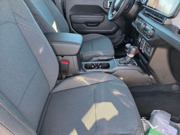 Jeep Gladiator Sport S 4x4 2026