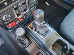 Jeep Gladiator Willys 4x4 2026