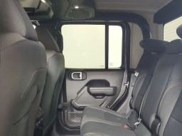 Jeep Gladiator Sport S 4x4 2026