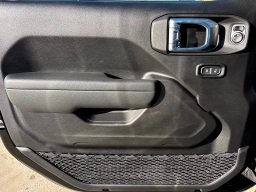 Jeep Gladiator Willys 4x4 2026