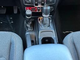 Jeep Gladiator Willys 4x4 2026