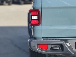 Jeep Gladiator Sport S 4x4 2026