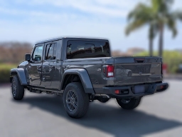 Jeep Gladiator Sport S 4x4 2026