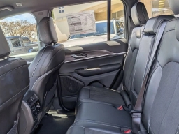 Jeep Gladiator Sport S 4x4 2026