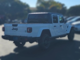 Jeep Gladiator Willys 4x4 2026
