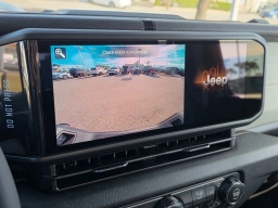 Jeep Gladiator Willys 4x4 2026