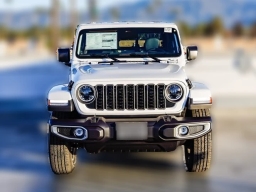 Jeep Gladiator Sahara 4x4 2026