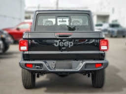 Jeep Gladiator Sport 4x4 2026