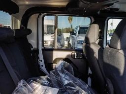 Jeep Gladiator Willys 4x4 2026