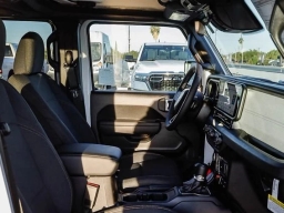 Jeep Gladiator Willys 4x4 2026