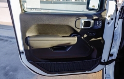 Jeep Gladiator Willys 4x4 2026