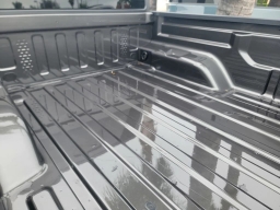 Jeep Gladiator Willys 4x4 2026