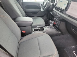 Jeep Gladiator Willys 4x4 2026