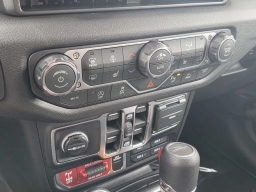 Jeep Gladiator Willys 4x4 2026