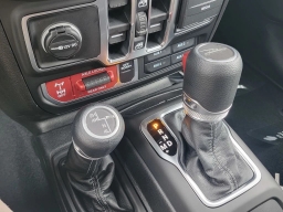 Jeep Gladiator Willys 4x4 2026