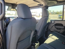 Jeep Gladiator Sport S 4x4 2026