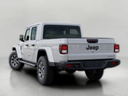 Jeep Gladiator Sahara 4x4 2026