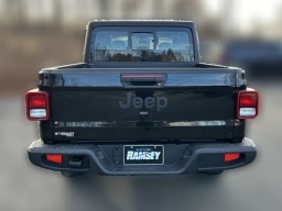 Jeep Gladiator Sport 4x4 2026