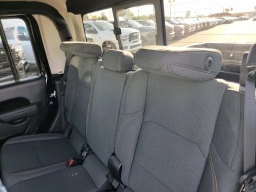 Jeep Gladiator Sport S 4x4 2026