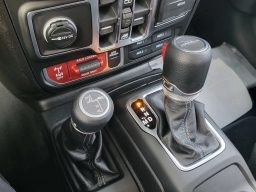 Jeep Gladiator Willys 4x4 2026