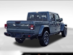 Jeep Gladiator Sahara 4x4 2026