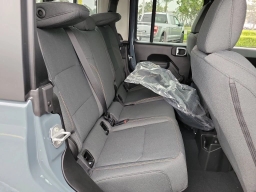 Jeep Gladiator Willys 4x4 2026