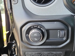 Jeep Gladiator Willys 4x4 2026