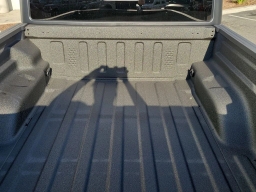 Jeep Gladiator Willys 4x4 2026