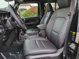 Jeep Gladiator Sahara 4x4 2026